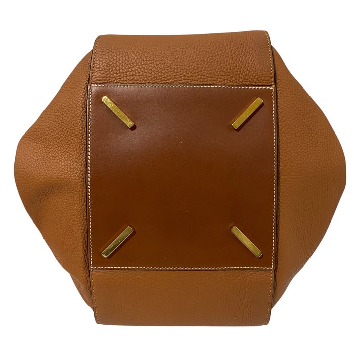 Loewe Hammock 2-Way Shoulder Bag – Brown Leather