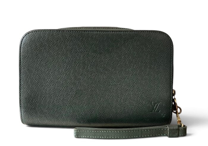 Louis Vuitton Baikal Taiga Vintage Clutch Bag – Green
