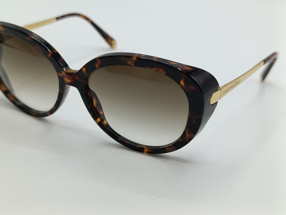 Louis Vuitton Z0596W Tortoiseshell Sunglasses