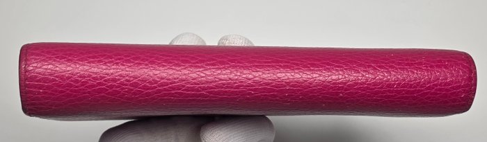 Gucci Pink Leather Long Bifold Wallet