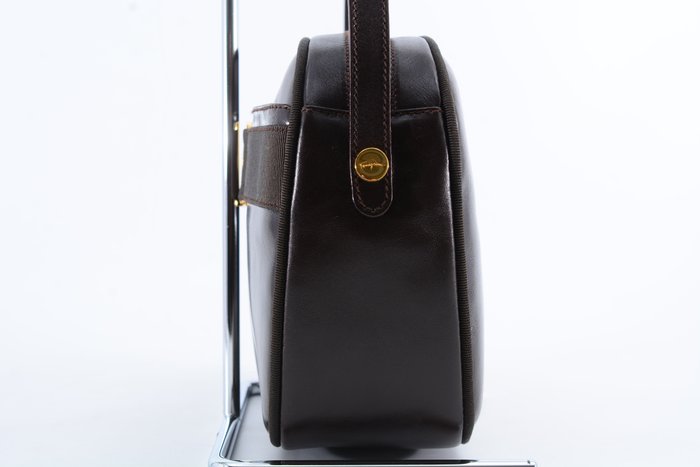 Salvatore Ferragamo Brown Leather Shoulder Bag – Vintage