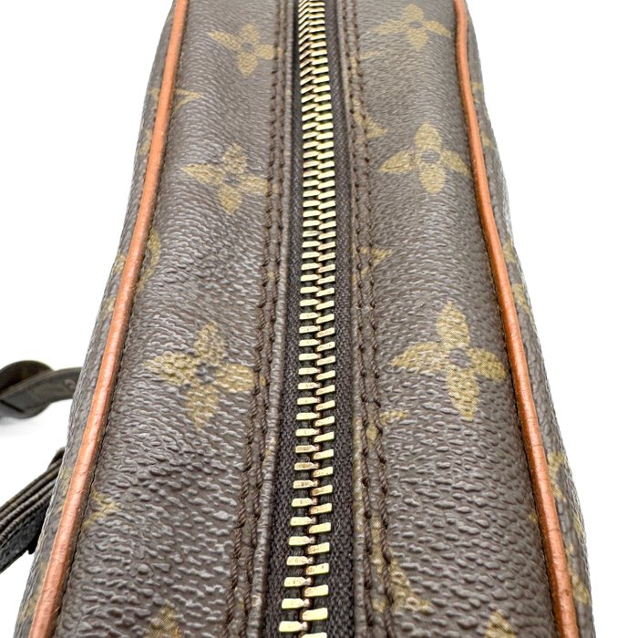 Louis Vuitton Petit Marceau Monogram Shoulder Bag – Brown