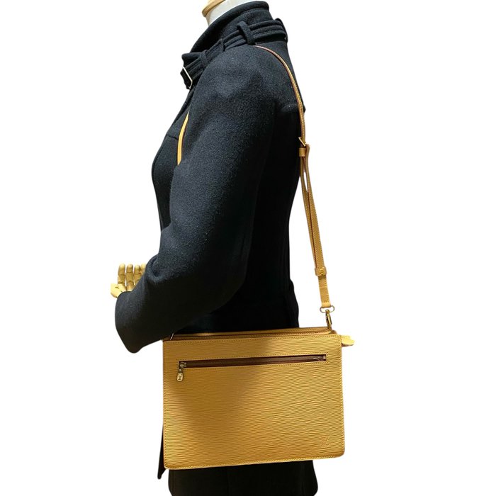 Louis Vuitton Yellow Epi Leather Two-Way Clutch Bag