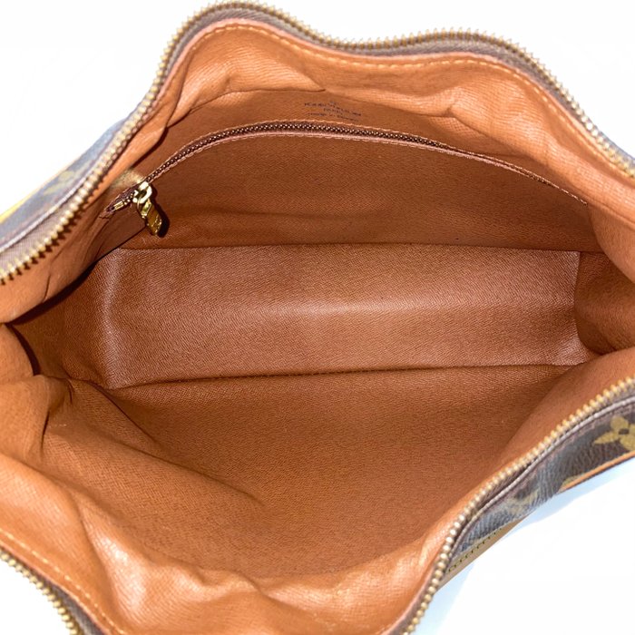 Louis Vuitton Boulogne Monogram Shoulder Bag – Brown Canvas