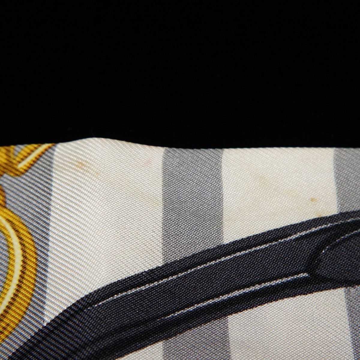 Hermès Twilly “Brides de Gala Bayadère” White and Yellow Silk Scarf