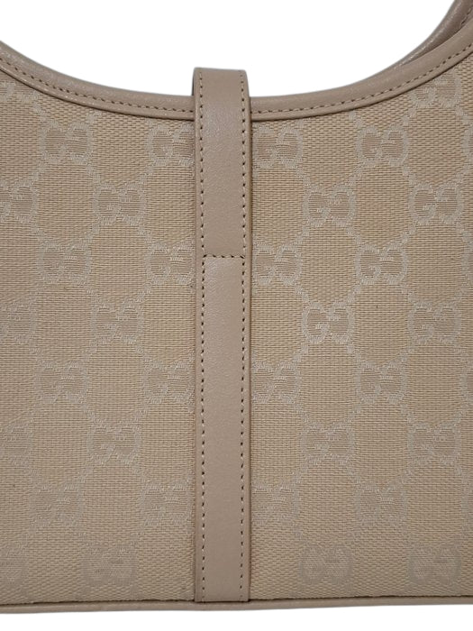 Sac à bandoulière Jackie de Gucci, couleur crème