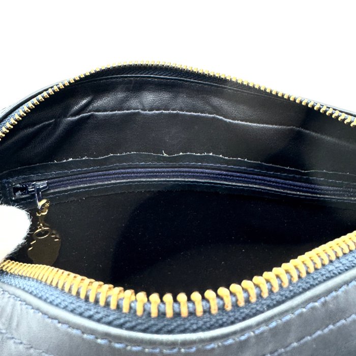 Gucci Vintage GG Supreme Shoulder Bag – Navy and Grey