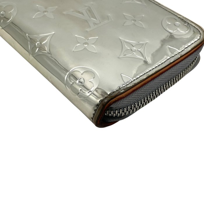 Louis Vuitton Monogram Mirror Zippy Wallet Vertical – Silver
