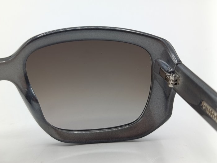 Fendi  Grey Sunglasses FS5327