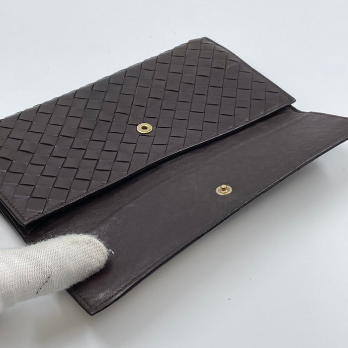 Bottega Veneta Intrecciato Continental Long Wallet –  Brown Leather