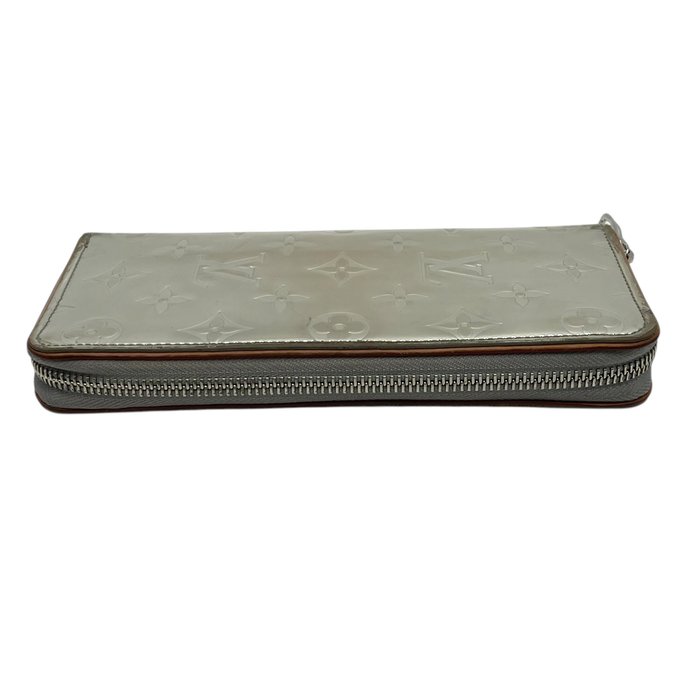 Louis Vuitton Monogram Mirror Zippy Wallet Vertical – Silver