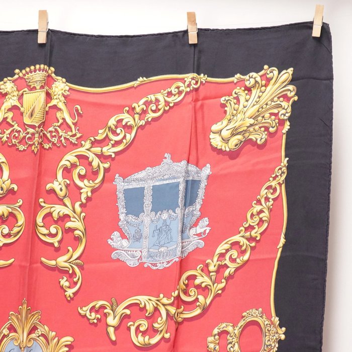 Hermès Carrosses d’Or Silk Carré 90 Scarf