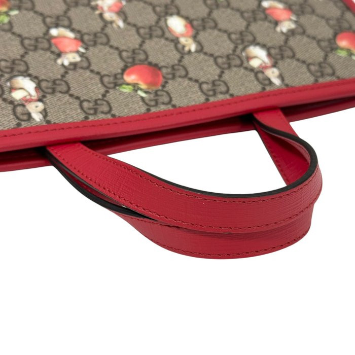 Gucci Peter Rabbit Apple Tote Bag in Beige and Red