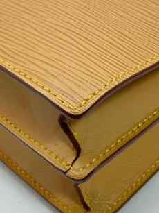 Louis Vuitton Yellow Epi Leather Two-Way Clutch Bag
