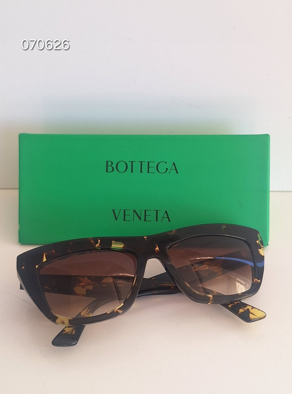 Bottega Veneta 802 Brown and Gold Sunglasses