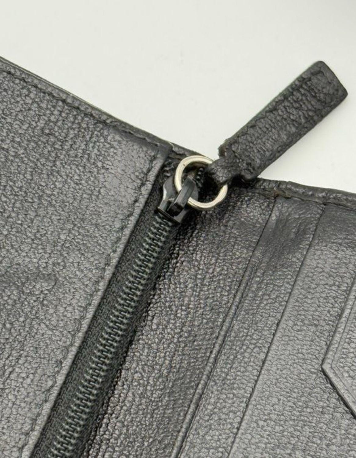 Yves Saint Laurent black card case buttery leather iconic 'Y' stitching detail