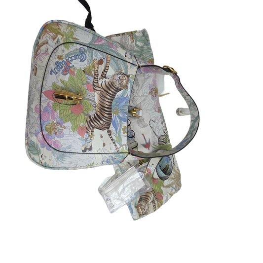 Gucci Tiger shoulder bag multicolour leather with gold hardware and bold tiger motif.