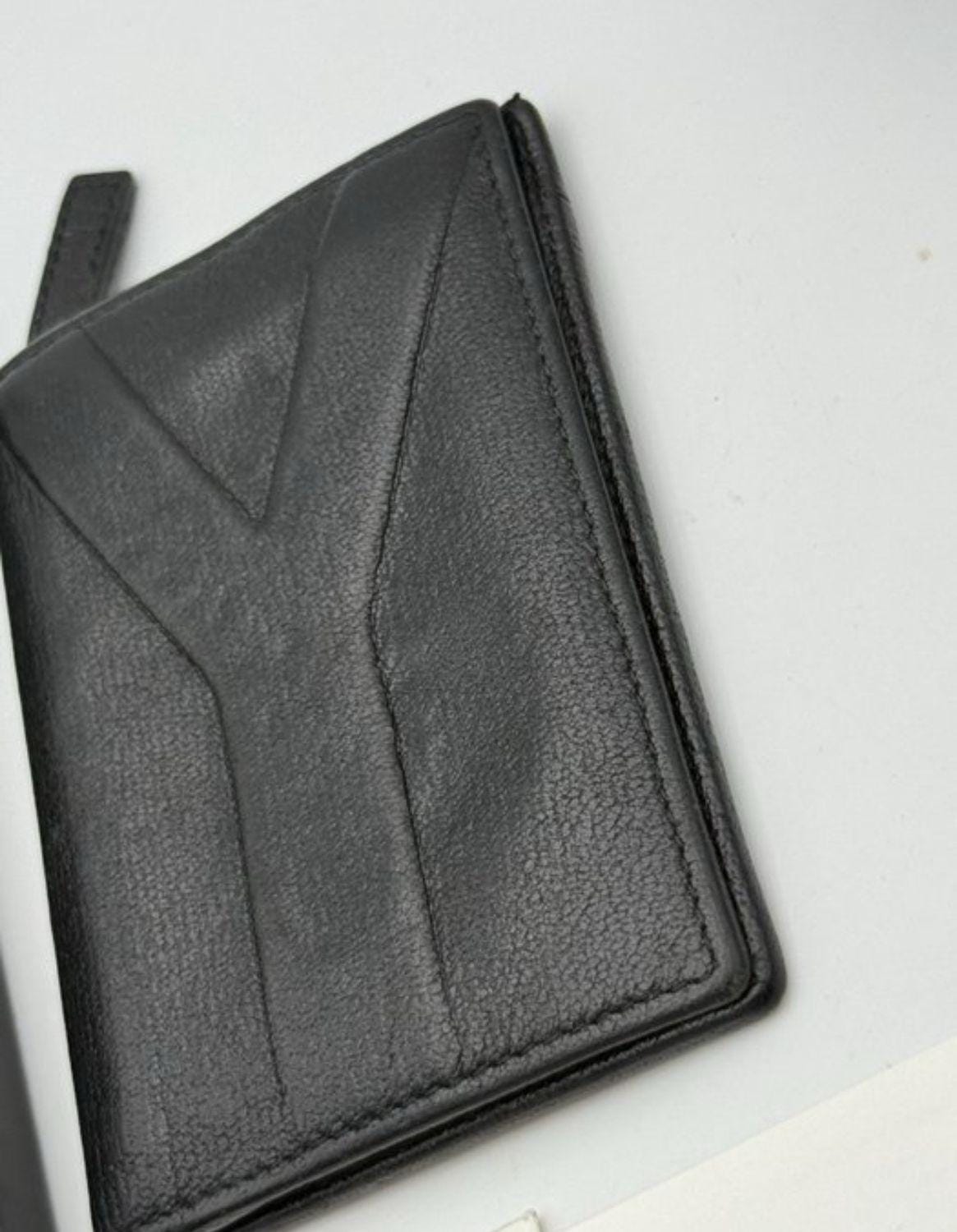 Yves Saint Laurent black card case buttery leather iconic 'Y' stitching detail