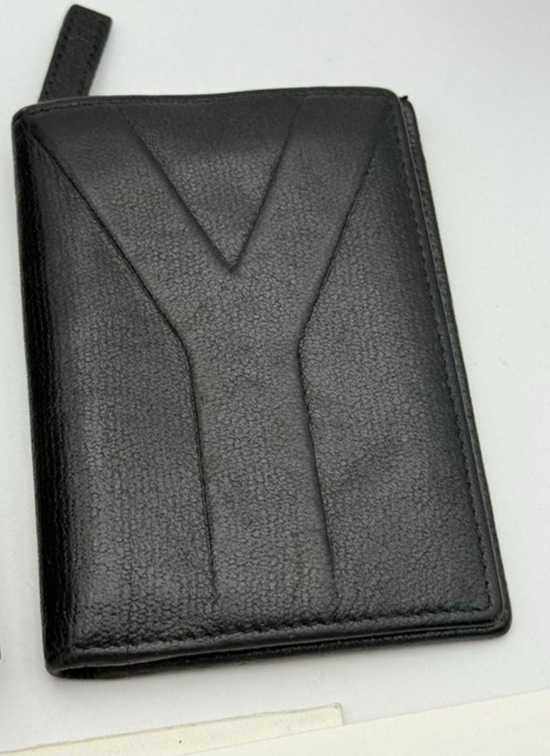 Yves Saint Laurent black card case buttery leather iconic 'Y' stitching detail
