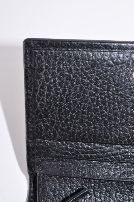 Gucci Black Leather Bi-Fold Wallet