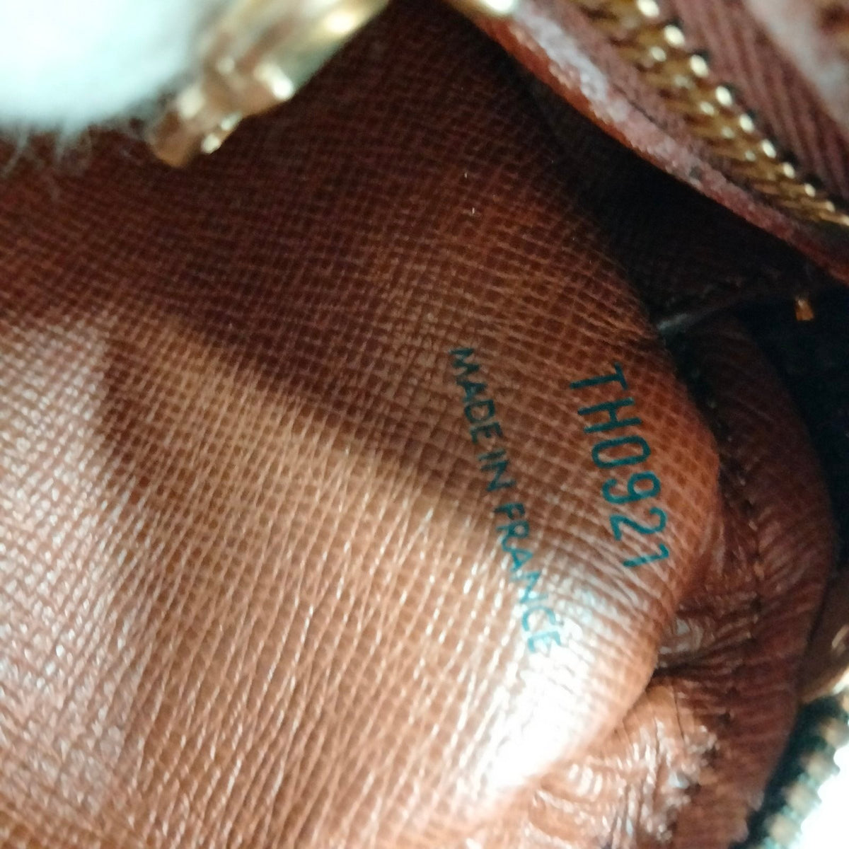 Louis Vuitton Jeune Fille MM Monogram Shoulder Bag – Brown