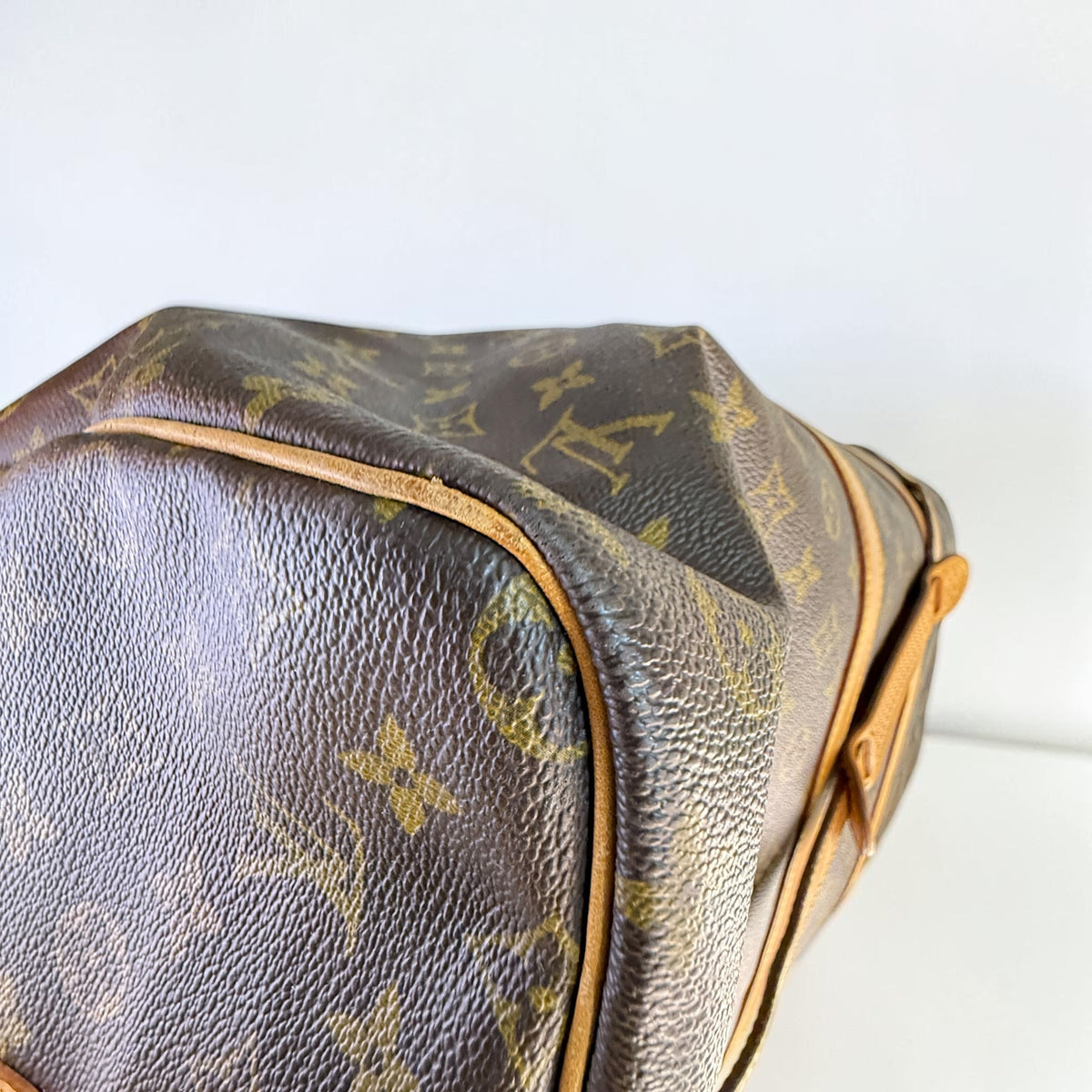 Louis Vuitton Keepall Bandoulière 60 Monogram Travel Bag