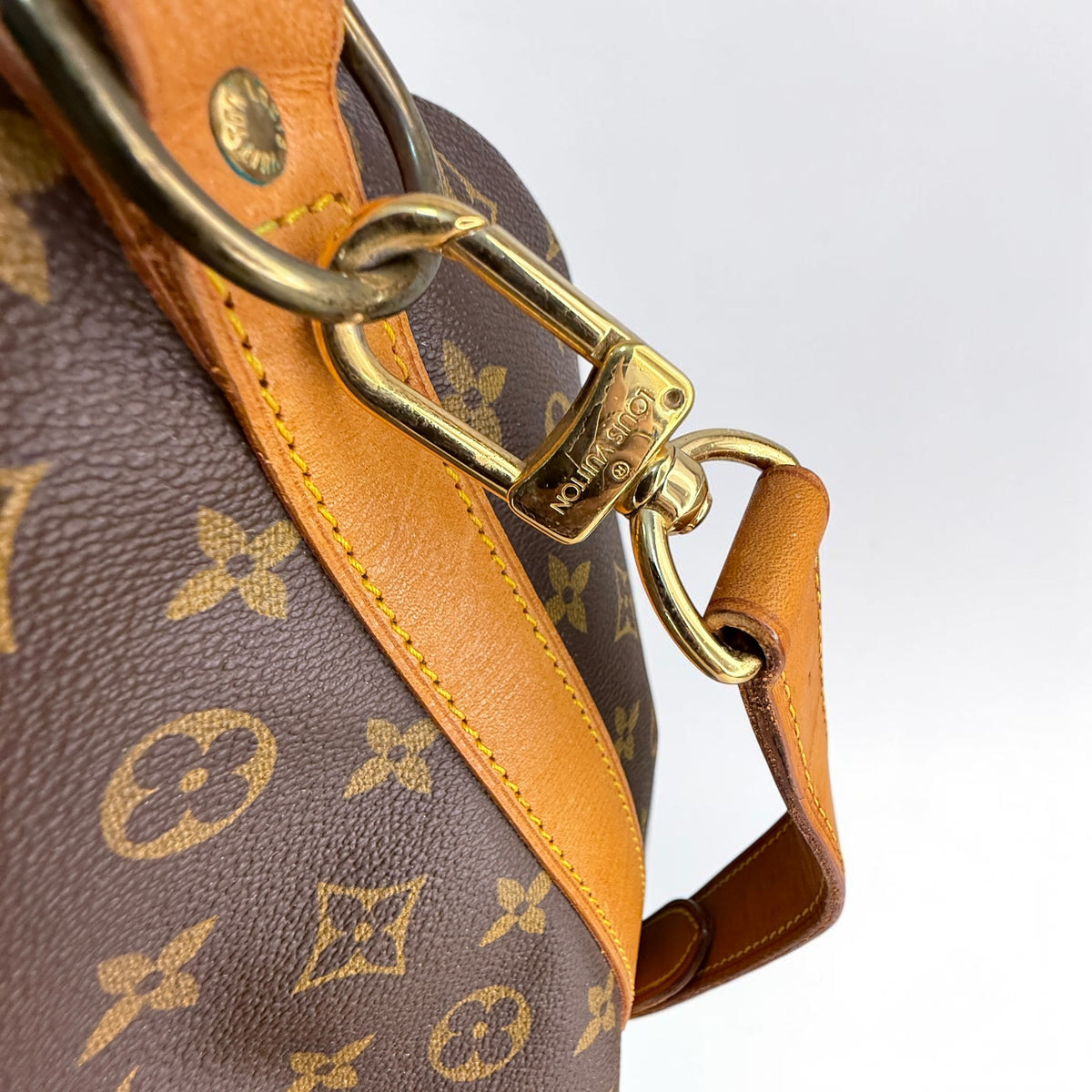 Louis Vuitton Keepall Bandoulière 60 Monogram Travel Bag