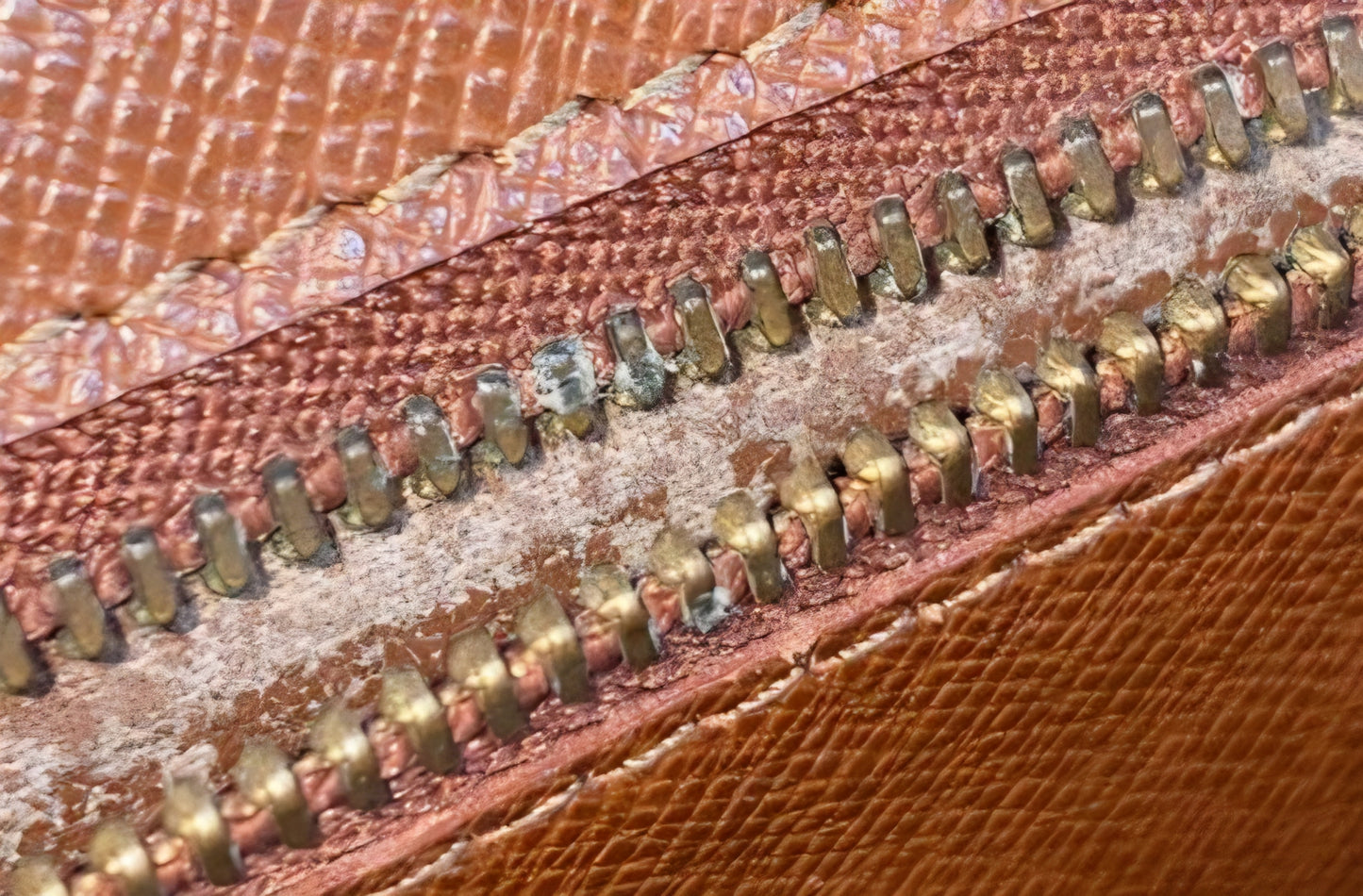 Louis Vuitton Epi  Clutch Vintage 2 Way CrossbodyPouch
