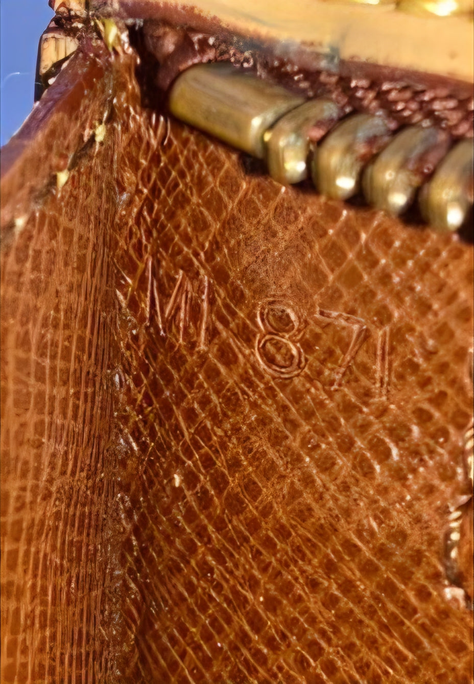 Louis Vuitton Epi  Clutch Vintage 2 Way CrossbodyPouch