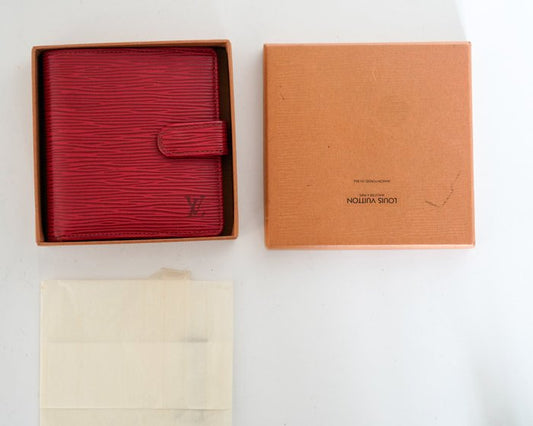 Louis Vuitton Epi Leather Bifold wallet
