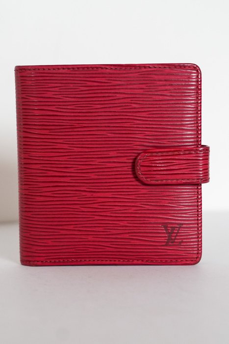 Portefeuille à deux volets en cuir Épi Louis Vuitton