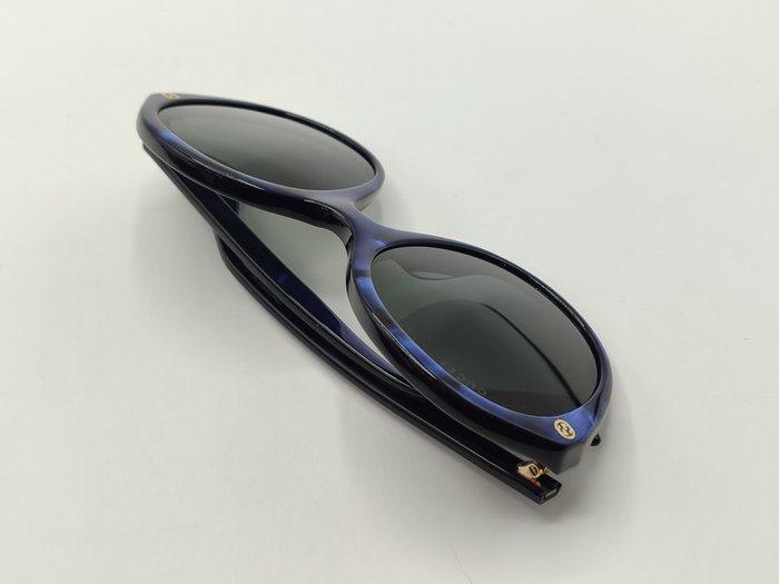 Gucci GG0023S  Blue Gold Bee Motif Gradient lens Sunglasses