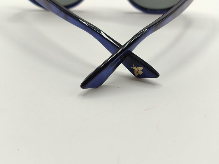 Gucci GG0023S  Blue Gold Bee Motif Gradient lens Sunglasses