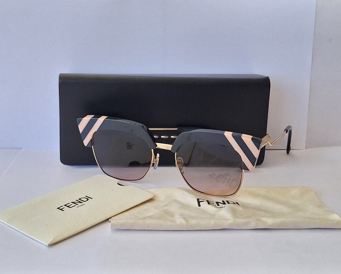 Fendi FF Cat Eye Sunglasses Pink Black Gold