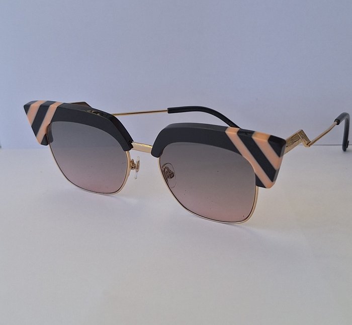 Fendi FF Cat Eye Sunglasses Pink Black Gold