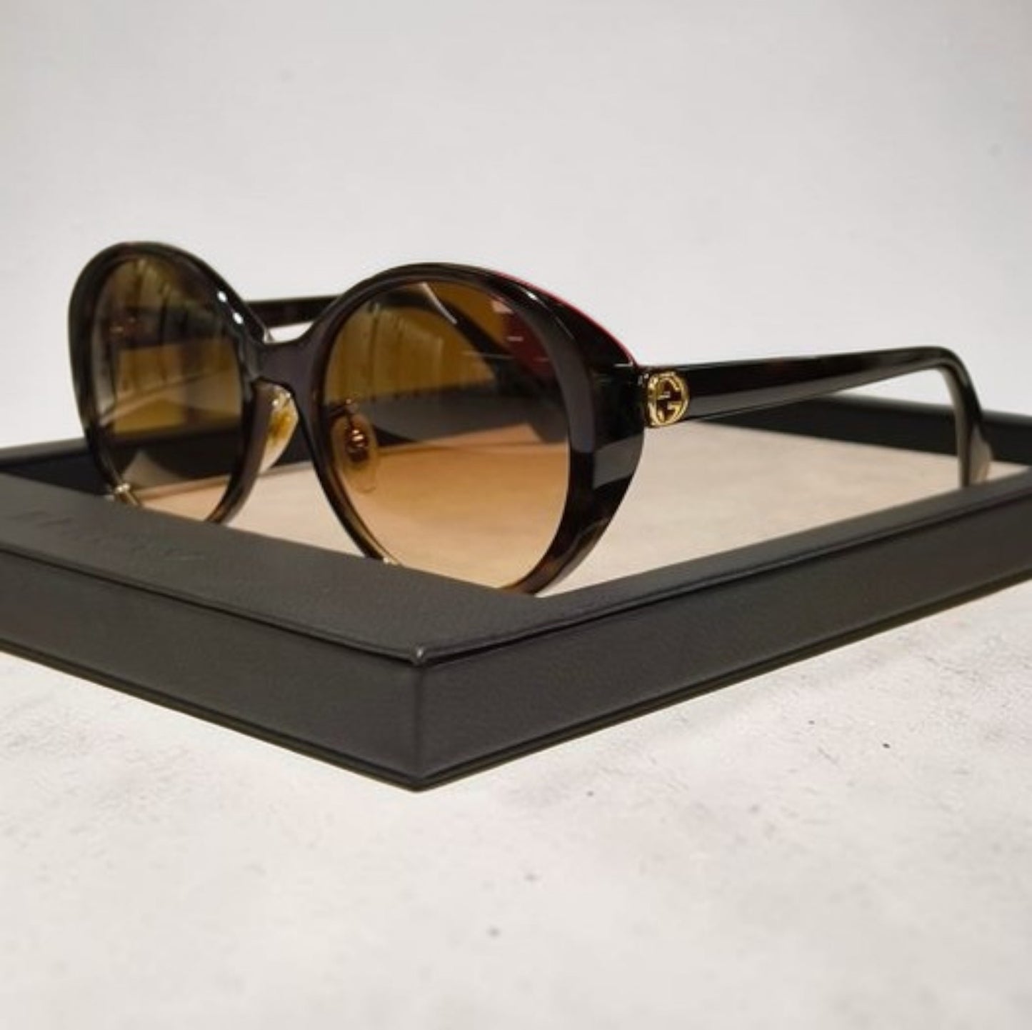Gucci GG Sunglasses Black Eyewear