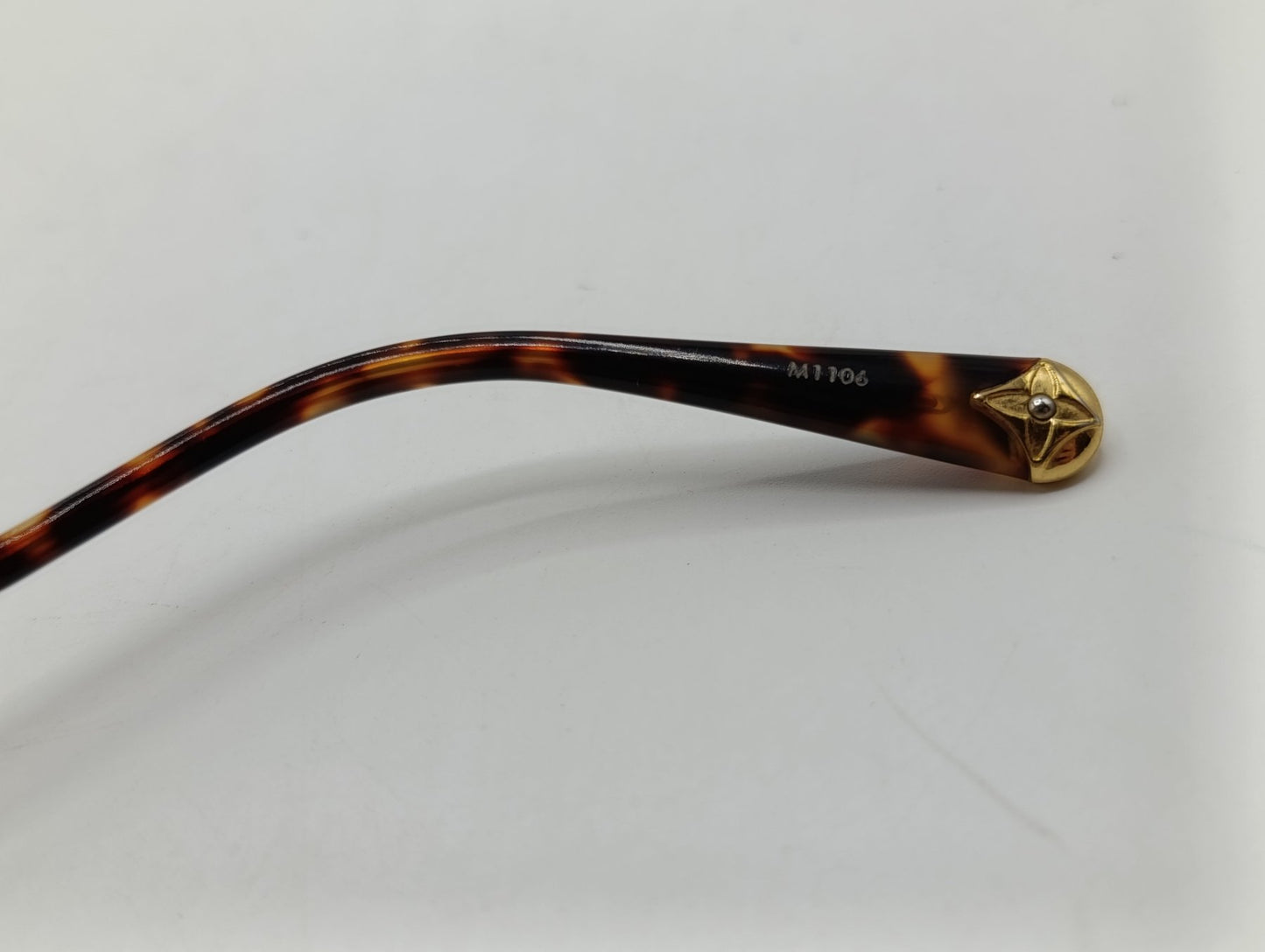 Louis Vuitton Z0596W Lunettes de soleil œil-de-chat écaille de tortue de créateur