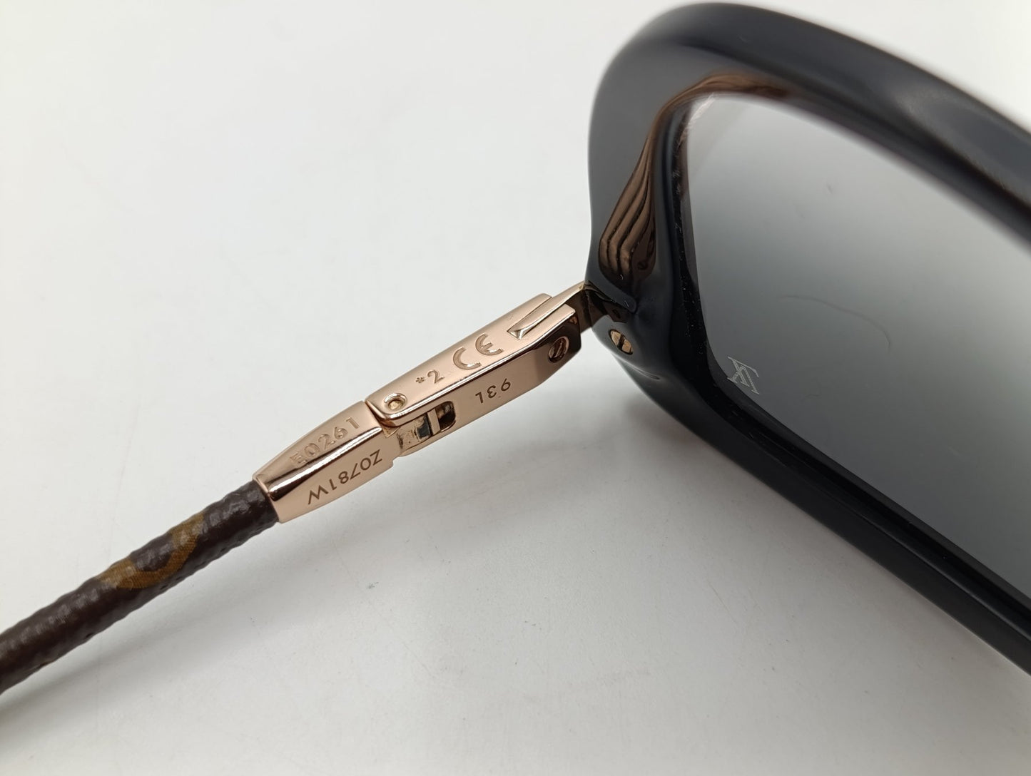 Louis Vuitton Charlotte Monogram Sunglasses Z0781W Black Designer Shades