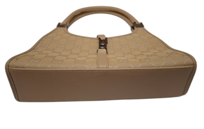 Sac à bandoulière Jackie de Gucci, couleur crème