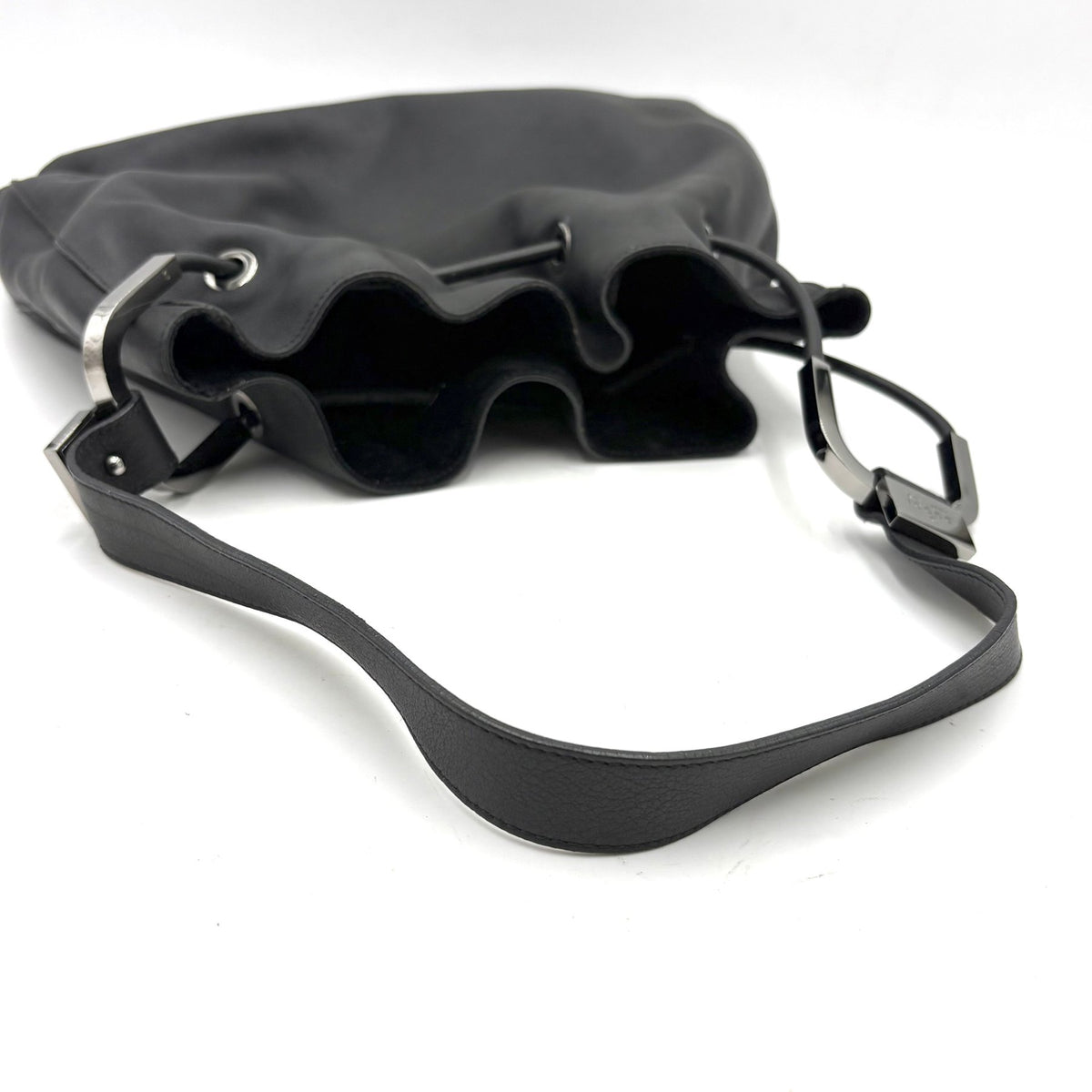 Gucci Tom Ford Era Black Leather Drawstring Shoulder Bag