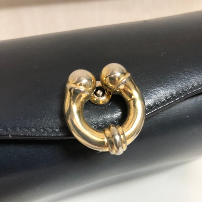 Gucci Vintage Navy Blue Leather Handbag – Gold-Tone Hardware