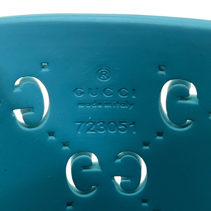 Gucci Turquoise GG Embossed Rubber/ Silicone Bucket Bag