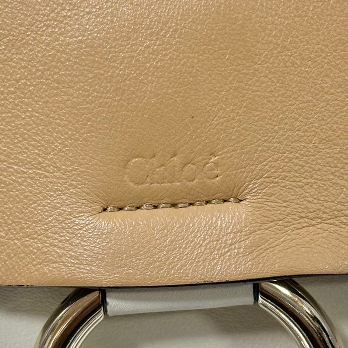 Chloé Faye Shoulder Bag – Beige Leather and Gold-Tone Hardware