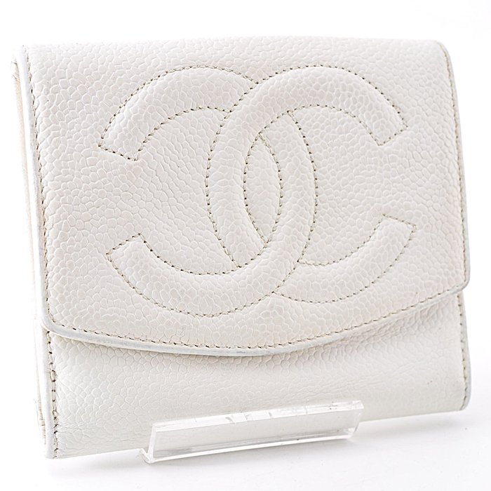 Chanel White Caviar Leather Bi-Fold Wallet