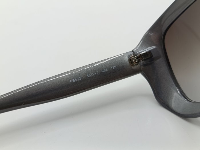 Fendi  Grey Sunglasses FS5327