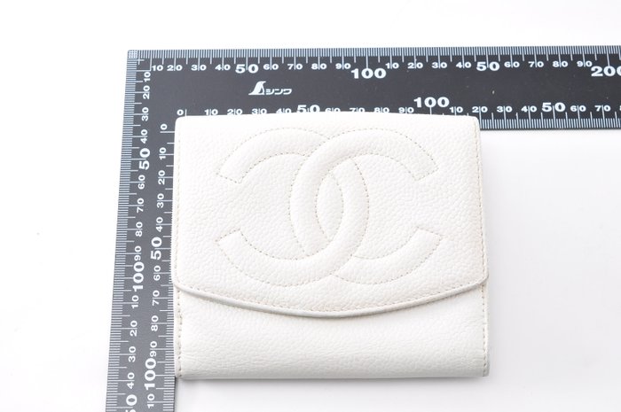 Chanel White Caviar Leather Bi-Fold Wallet