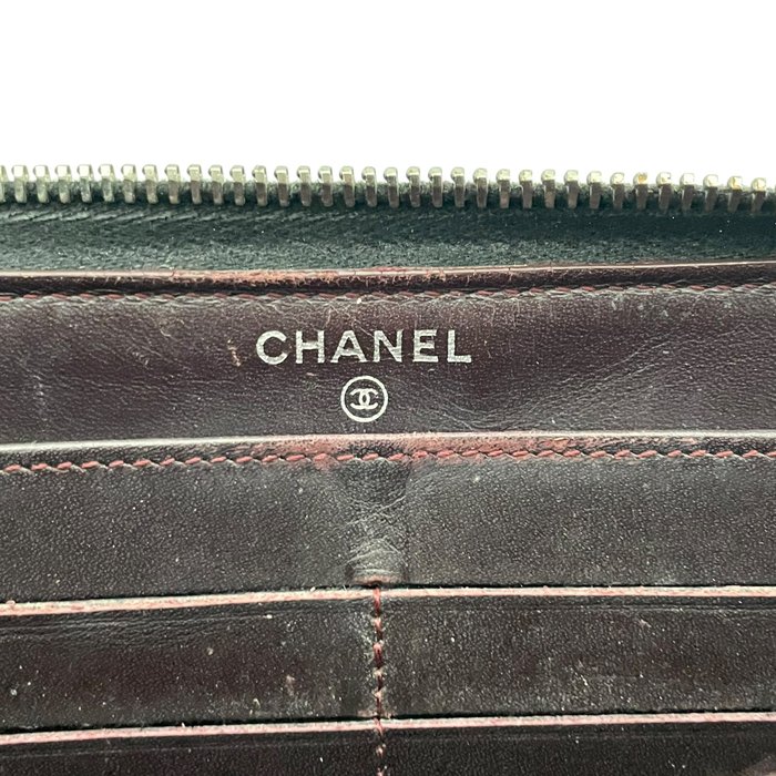 Chanel Black Matelassé Quilted Leather Zip-Around Long Wallet400