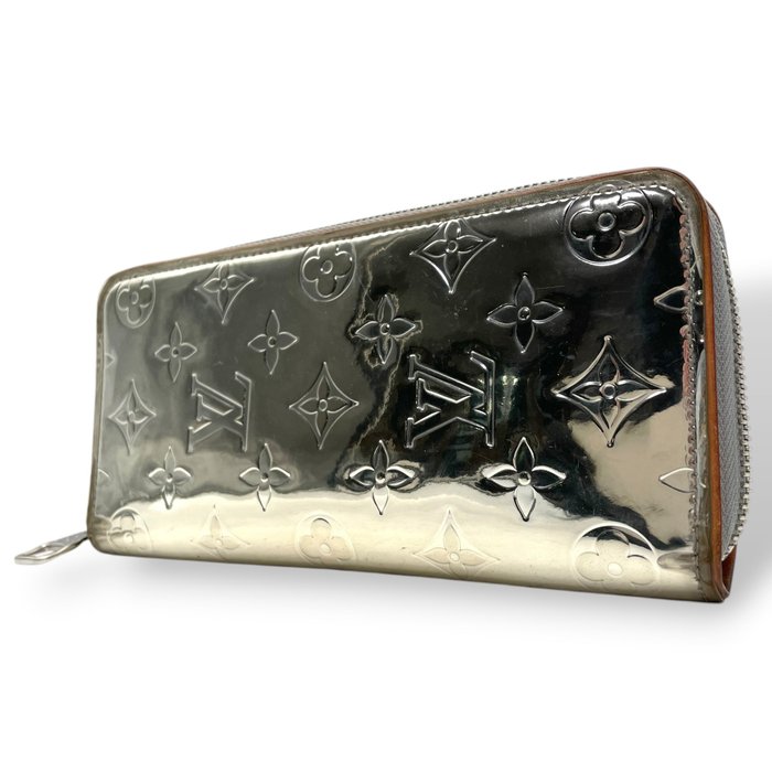 Louis Vuitton Monogram Mirror Zippy Wallet Vertical – Silver