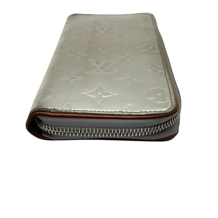Louis Vuitton Monogram Mirror Zippy Wallet Vertical – Silver