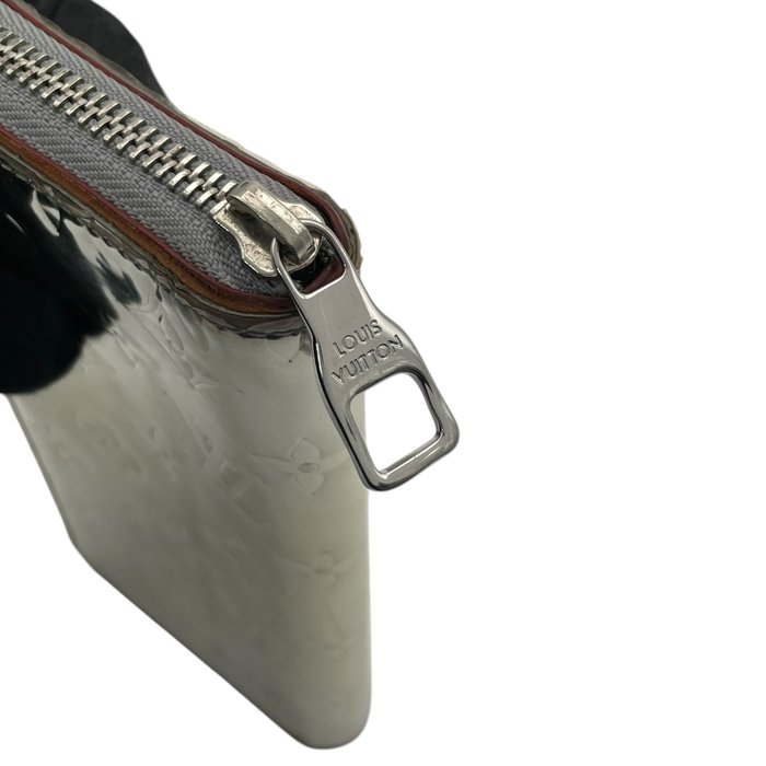 Louis Vuitton Monogram Mirror Zippy Wallet Vertical – Silver